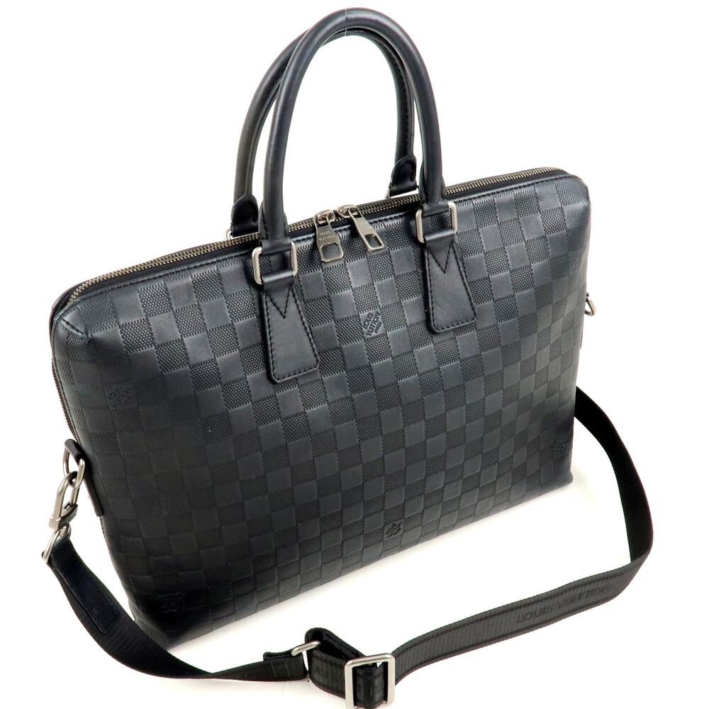 Louis Vuitton Black Crossbody Bag - Picture 6 of 16